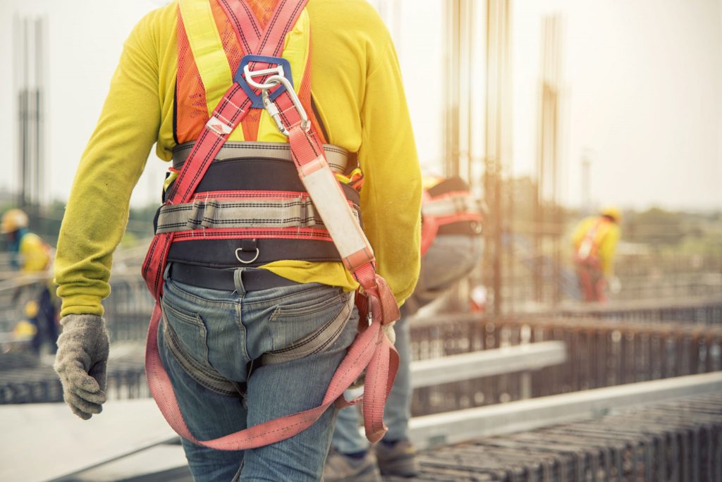 Dây Đai An Toàn Bảo Hộ Trên Cao – Những Điều Người Lao Động Cần Biết 1 Dây đai an toàn trên cao