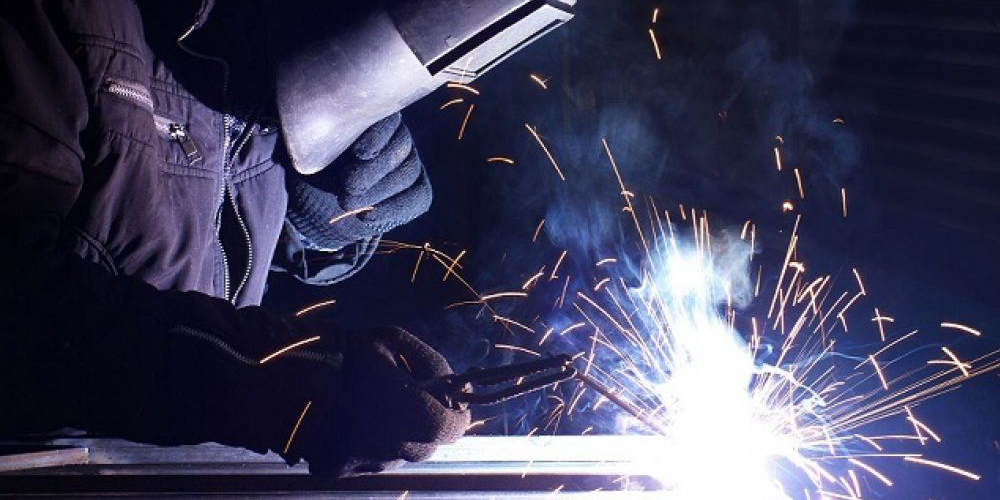 Quần Áo Chống Hồ Quang Điện Bảo Vệ Sự An Toàn Của Bạn 1 Quần áo chống hồ quang điện chất lượng