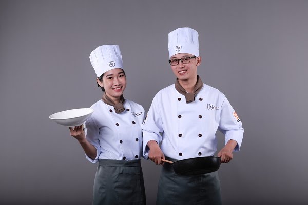 Áo Đồng Phục Bếp Là Gì? Các Cách Phân Loại Chúng 1 áo đồng phục bếp cao cấp