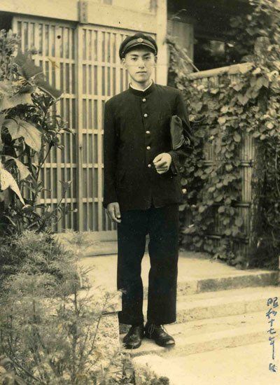 Đồng Phục Học Sinh Nhật Bản - Áo Gakuran 1 Đồng phục học sinh Nhật ngày xưa