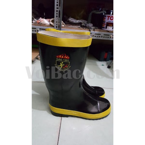 Ủng Chống Cháy Hiệu Qủa Trong Môi Trường Nhiệt Độ Cao 2024 3 ung chong chay 1