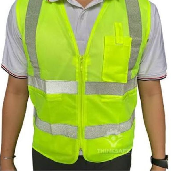 5 Tiêu Chí Chọn Áo Phản Quang Công Trình Chất Lượng Cho Người Lao Động 2 Áo Phản Quang Công Trình Chất Lượng Cao